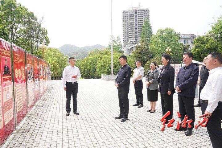 刘涛参加全民国家安全教育走深走实十周年主题展览
